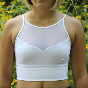 LuLulemon White Sports Bra with mesh top size 4